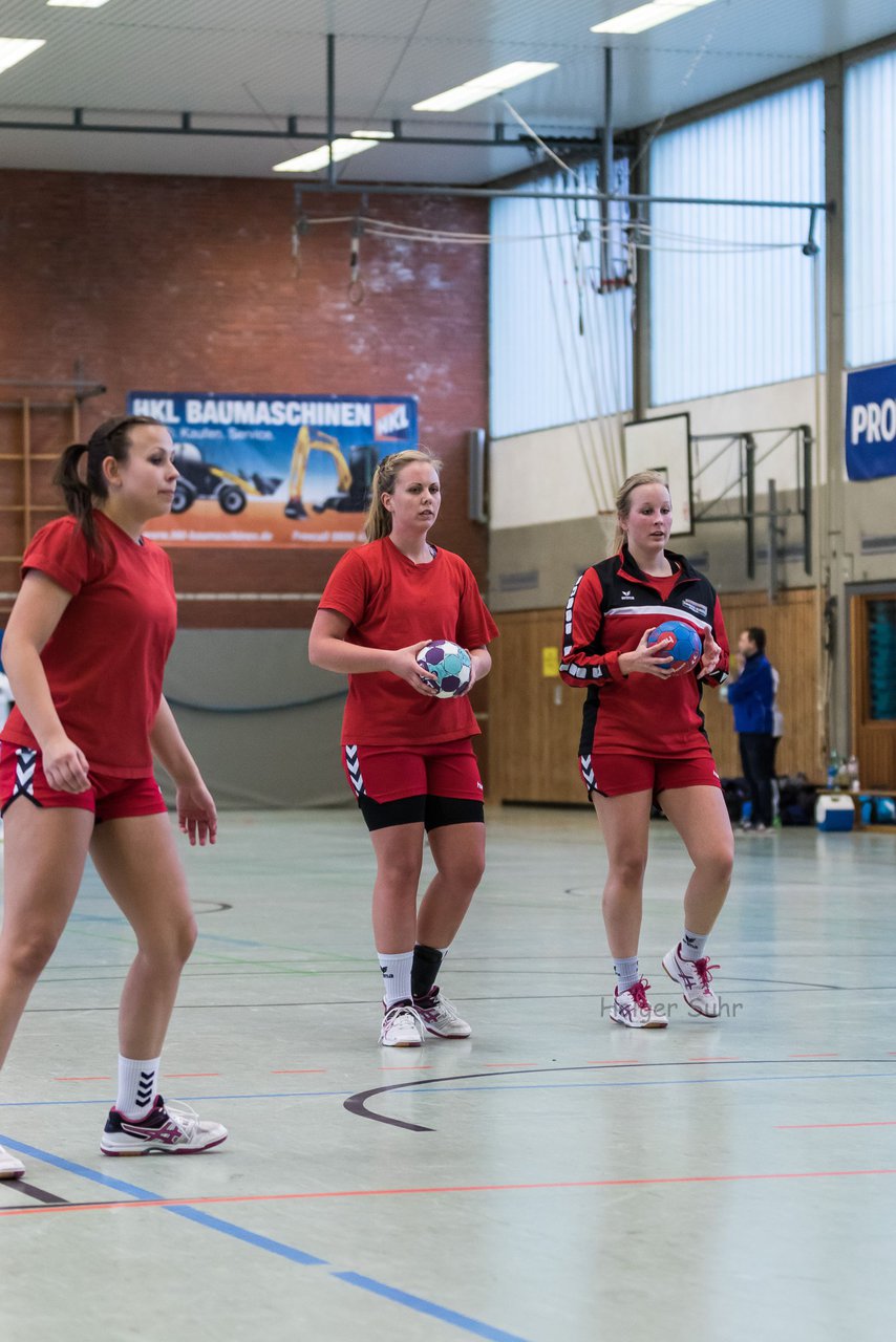 Bild 93 - Frauen Barmstedter TS - Buedelsdorfer TSV : Ergebnis: 26:12